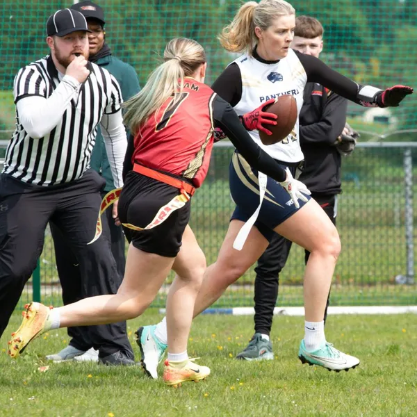 Photo from /squads/womens-flag/