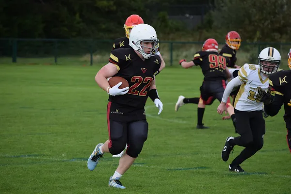 Photo from /squads/youth-kitted/